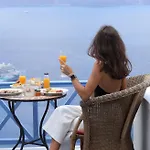 غولدين غريه غووز * ثيرا